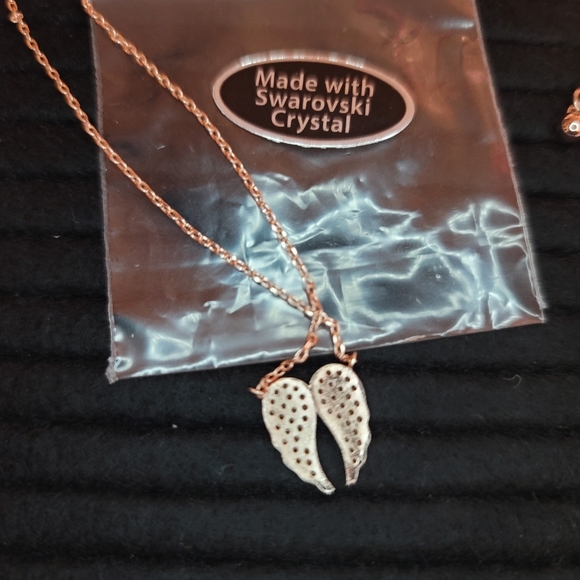 Swarovski Crystals Angel Wings Necklace - Picture 3 of 5